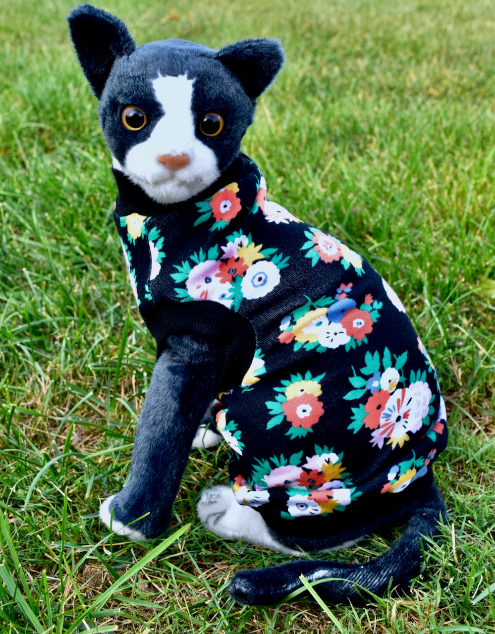 Sphynx Cat Clothes | Dark Flowers Style